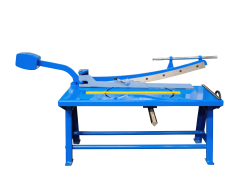 Guillotine cutting Machine